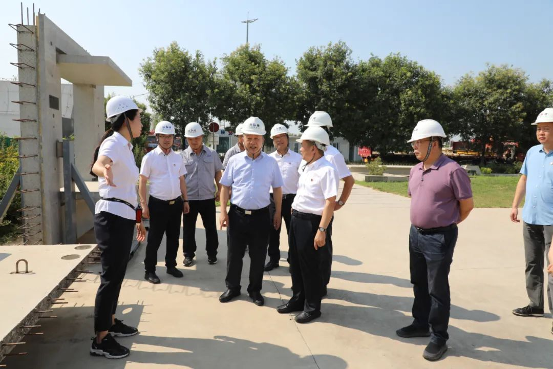 省住建廳赴陜建建筑產業(yè)基地調研裝配式建筑技術和基地建設情況